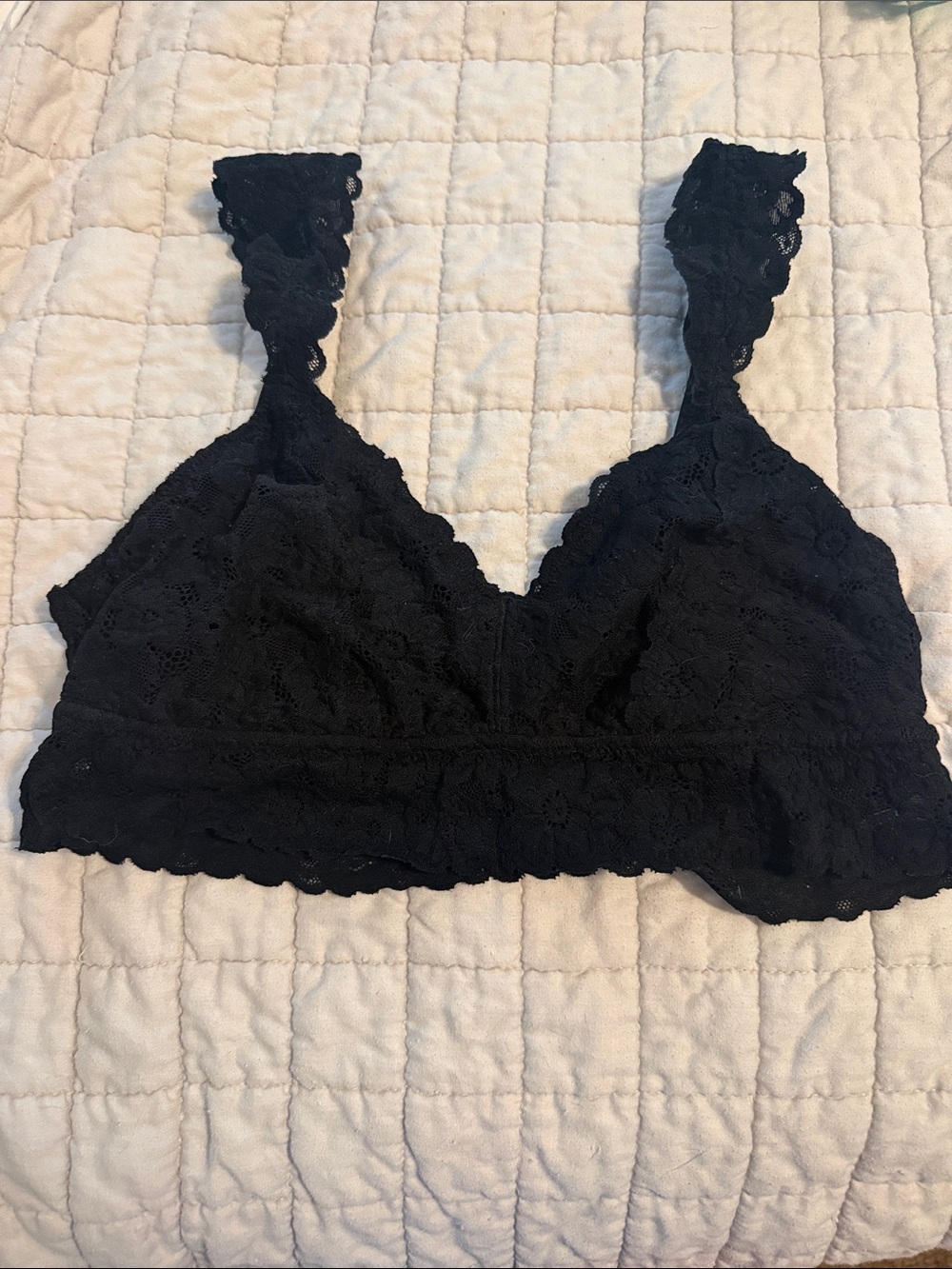 aerie Black Lace Bralette with Scalloped Straps